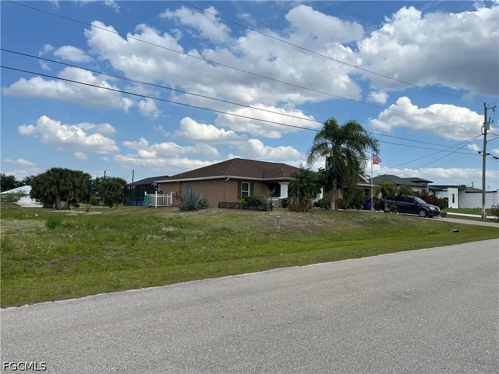 457 Petite Avenue Lehigh Acres FL 33974