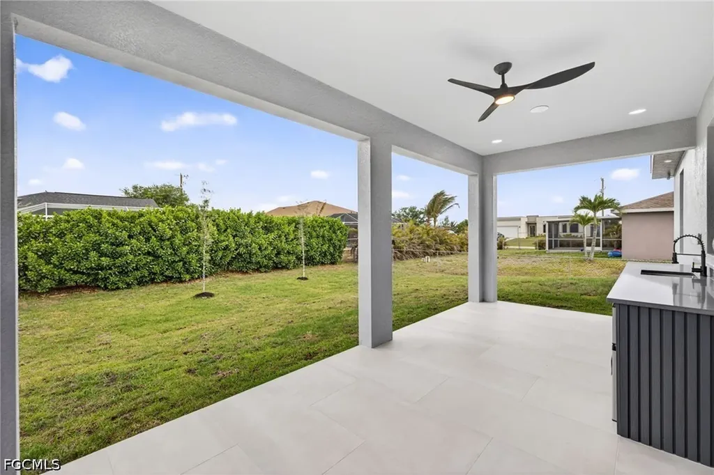 2223 NW 11th Court Cape Coral FL 33993