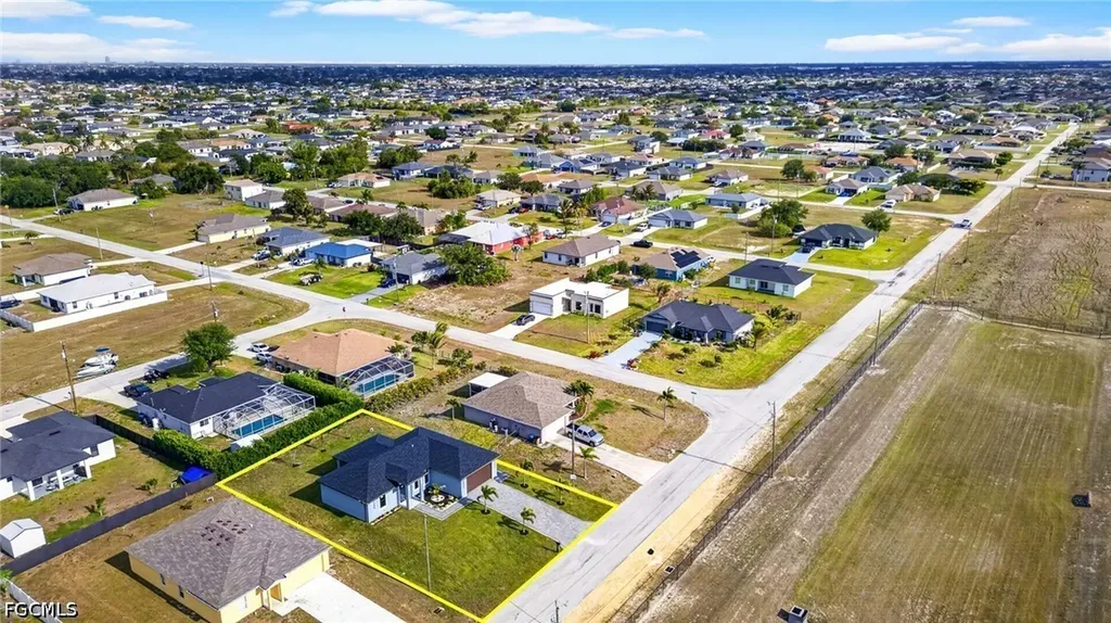 2223 NW 11th Court Cape Coral FL 33993