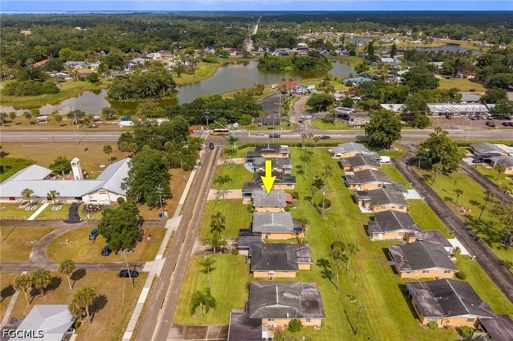2206 E 6th Street Lehigh Acres FL 33936
