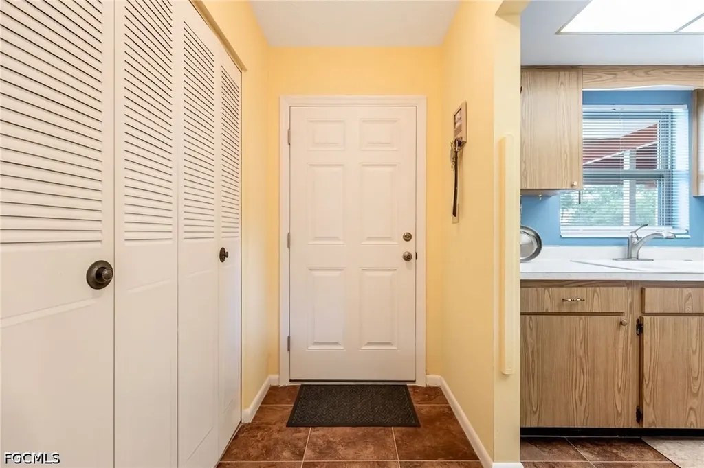 2206 E 6th Street Lehigh Acres FL 33936