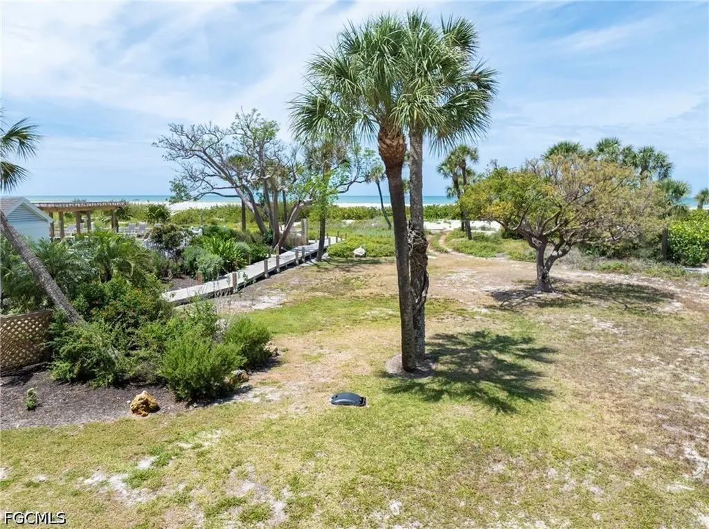 2216 Beach Villas Captiva FL 33924