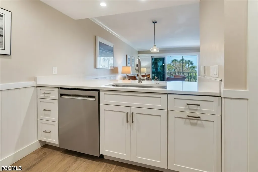 2216 Beach Villas Captiva FL 33924