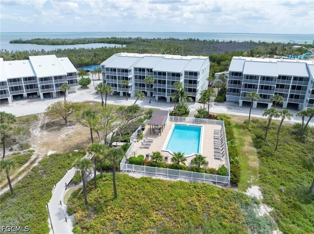 2216 Beach Villas Captiva FL 33924