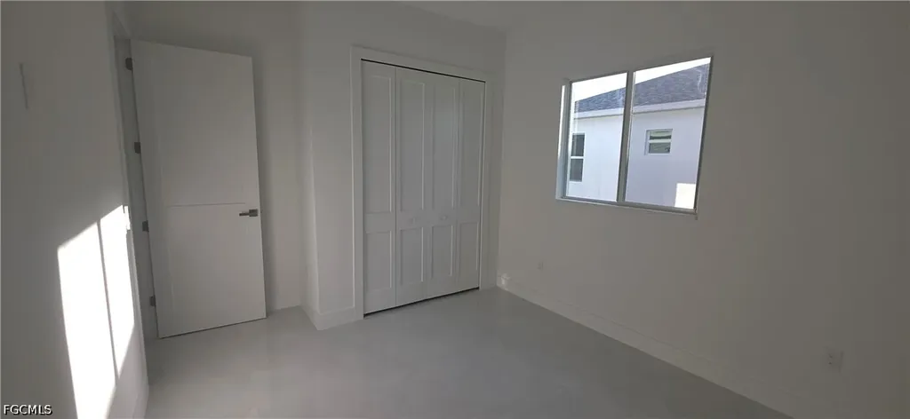 322/324 Poplar Street Lehigh Acres FL 33974