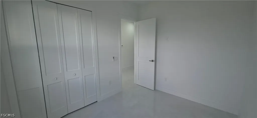 322/324 Poplar Street Lehigh Acres FL 33974