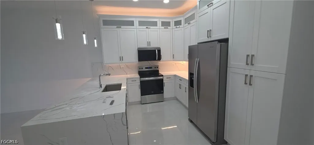 322/324 Poplar Street Lehigh Acres FL 33974