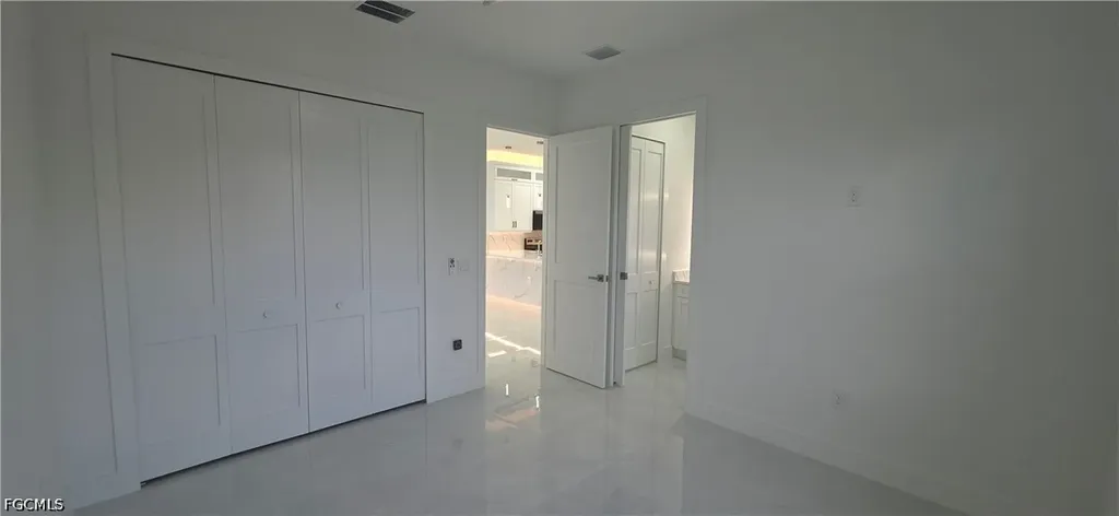322/324 Poplar Street Lehigh Acres FL 33974