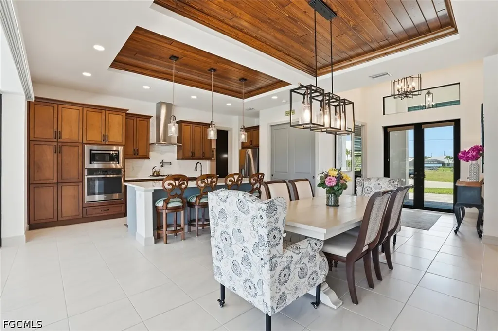 4009 SW 25th Place Cape Coral FL 33914