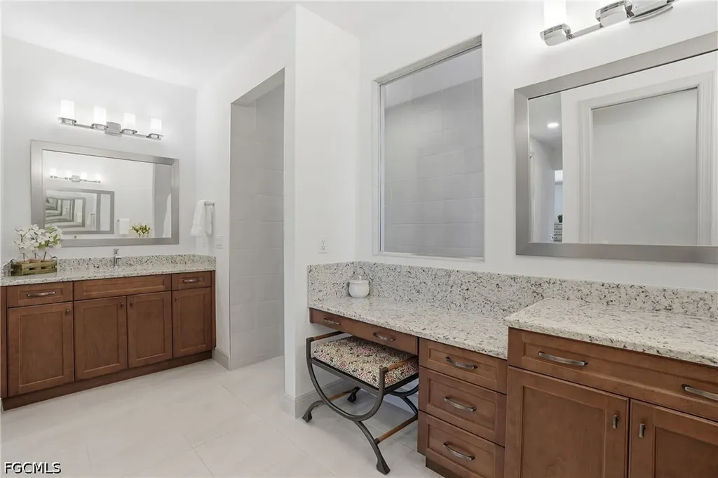 4009 SW 25th Place Cape Coral FL 33914