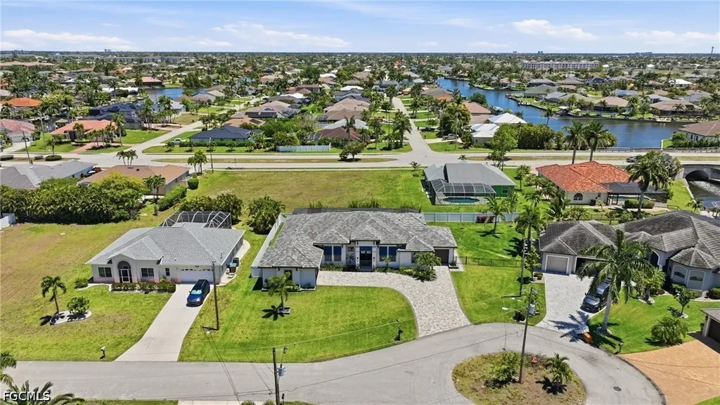 4009 SW 25th Place Cape Coral FL 33914