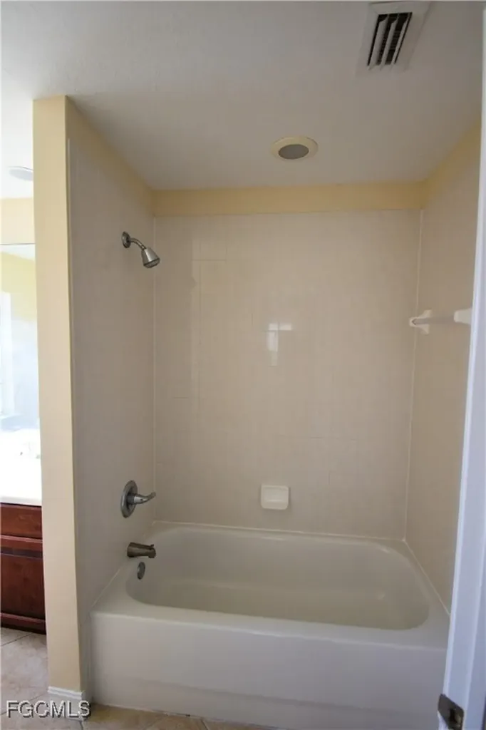 1249 NW 37th Avenue Cape Coral FL 33993