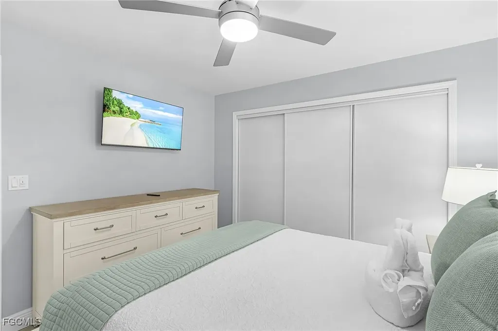 5019 Skyline Boulevard Cape Coral FL 33914