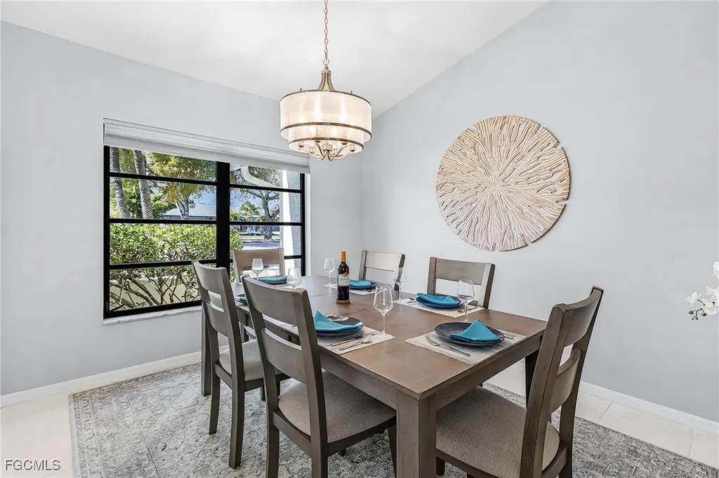 5019 Skyline Boulevard Cape Coral FL 33914