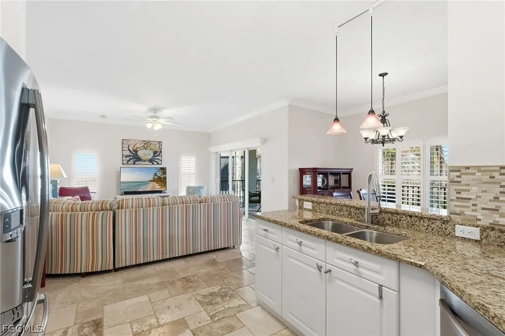 10061 Lake Cove Drive Fort Myers FL 33908