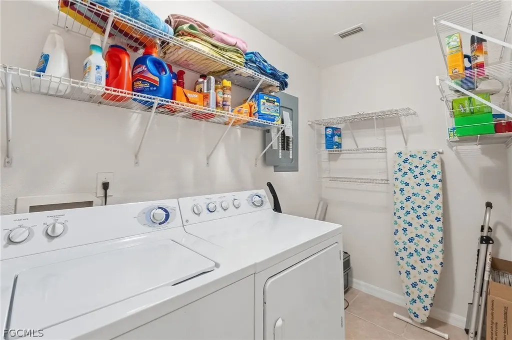 10061 Lake Cove Drive Fort Myers FL 33908