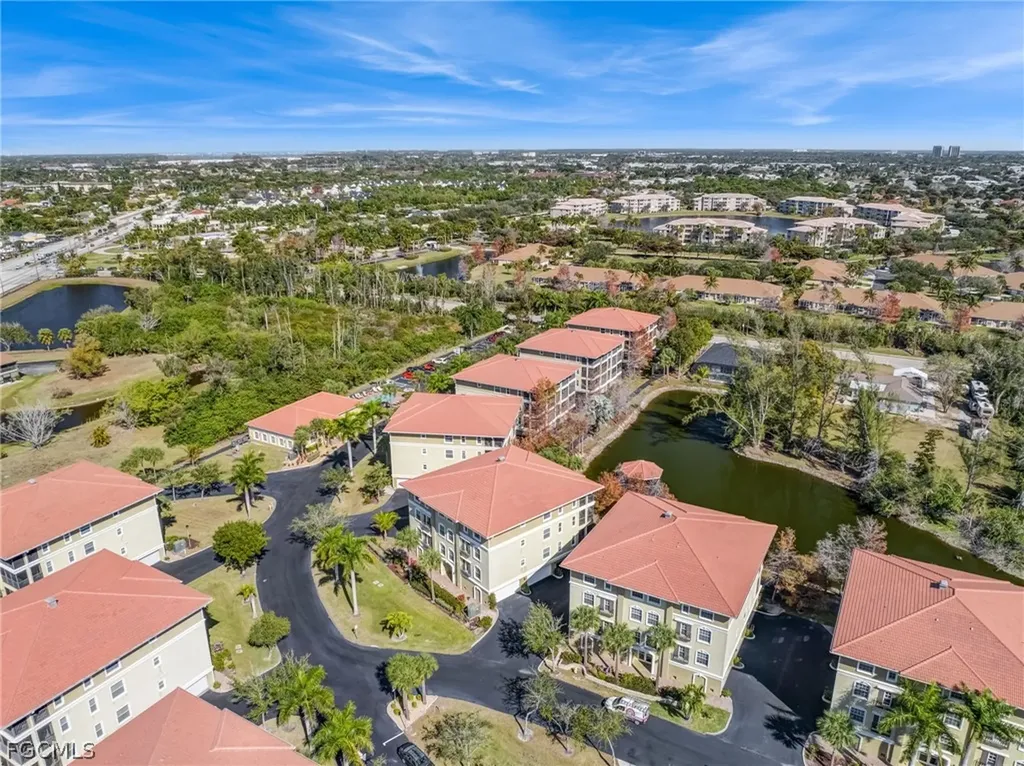 10061 Lake Cove Drive Fort Myers FL 33908