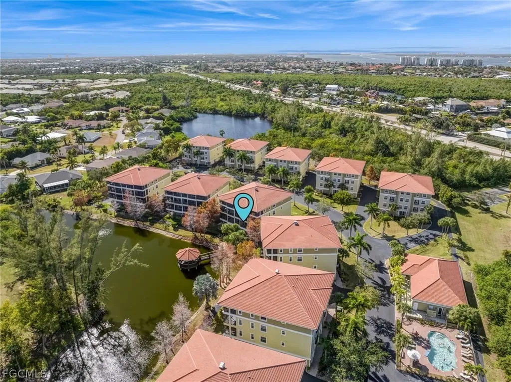 10061 Lake Cove Drive Fort Myers FL 33908