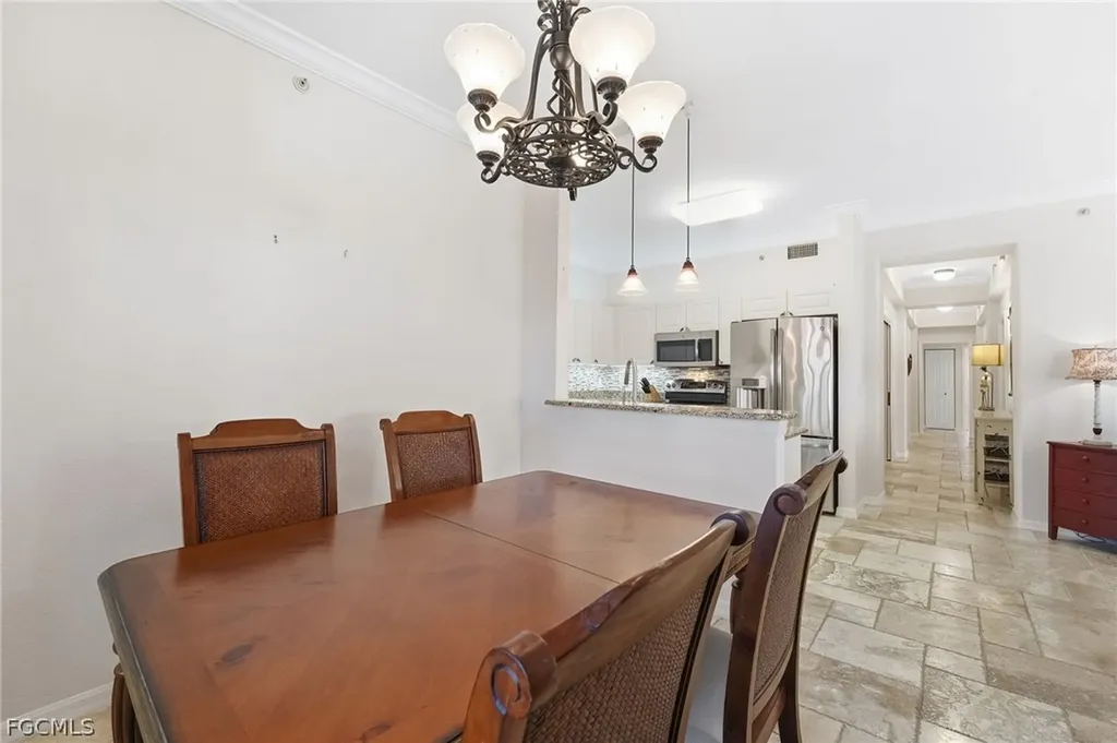 10061 Lake Cove Drive Fort Myers FL 33908