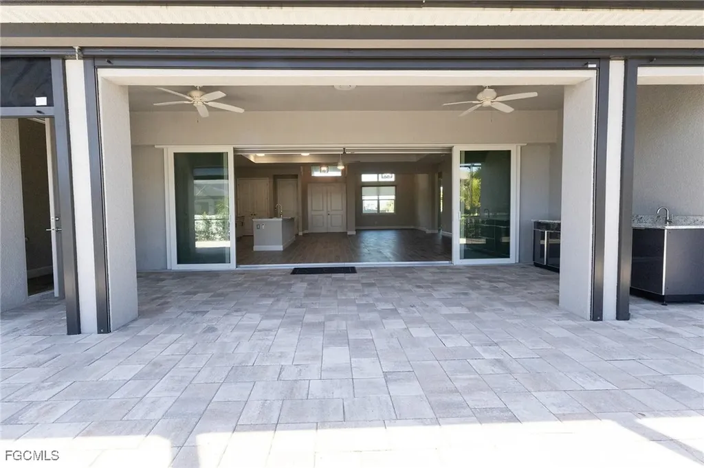 713 NW 37th Avenue Cape Coral FL 33993