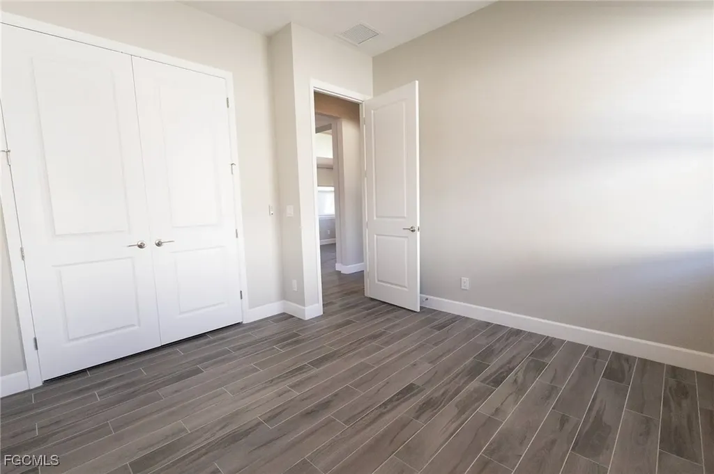 713 NW 37th Avenue Cape Coral FL 33993