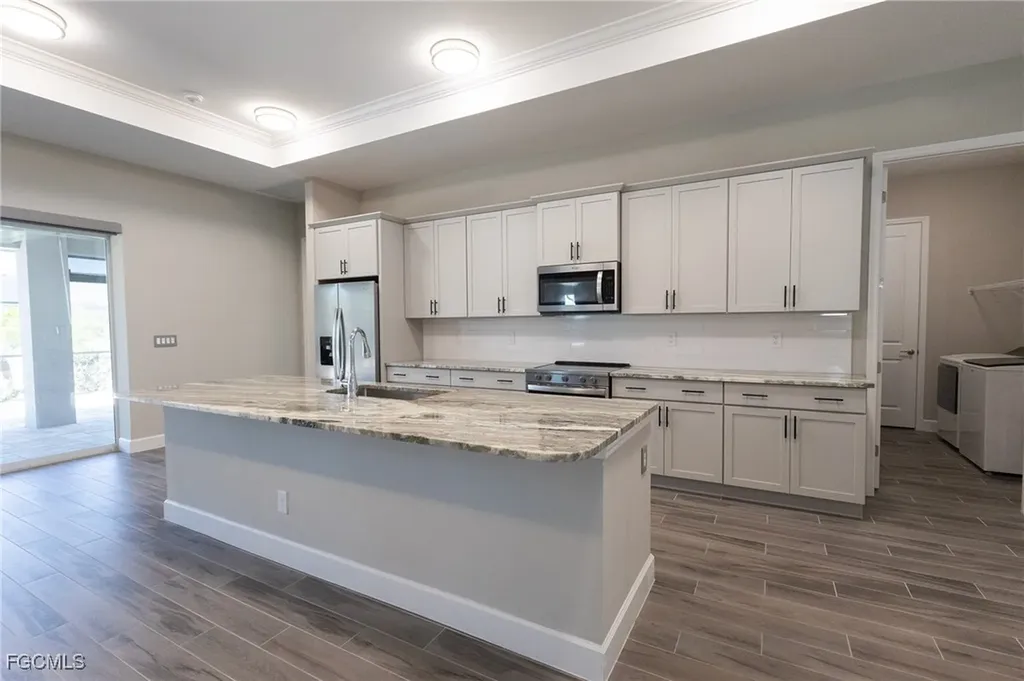 713 NW 37th Avenue Cape Coral FL 33993