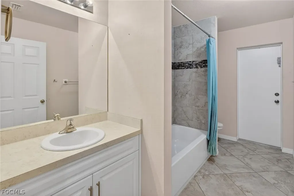 309 NW 5th Terrace Cape Coral FL 33993