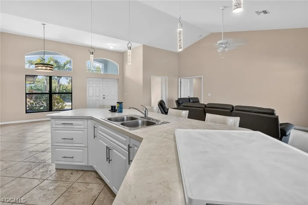 309 NW 5th Terrace Cape Coral FL 33993