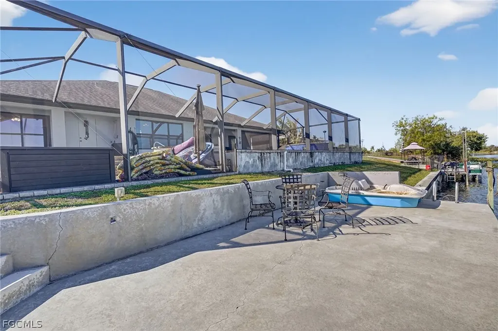 309 NW 5th Terrace Cape Coral FL 33993