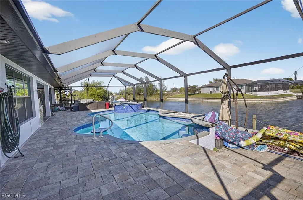 309 NW 5th Terrace Cape Coral FL 33993