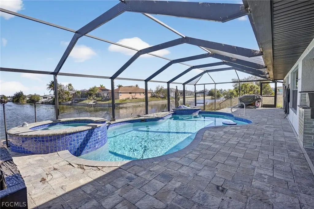 309 NW 5th Terrace Cape Coral FL 33993