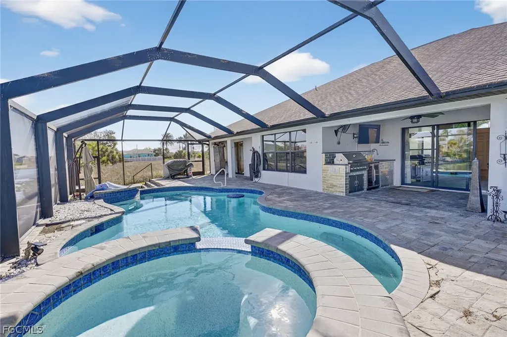 309 NW 5th Terrace Cape Coral FL 33993