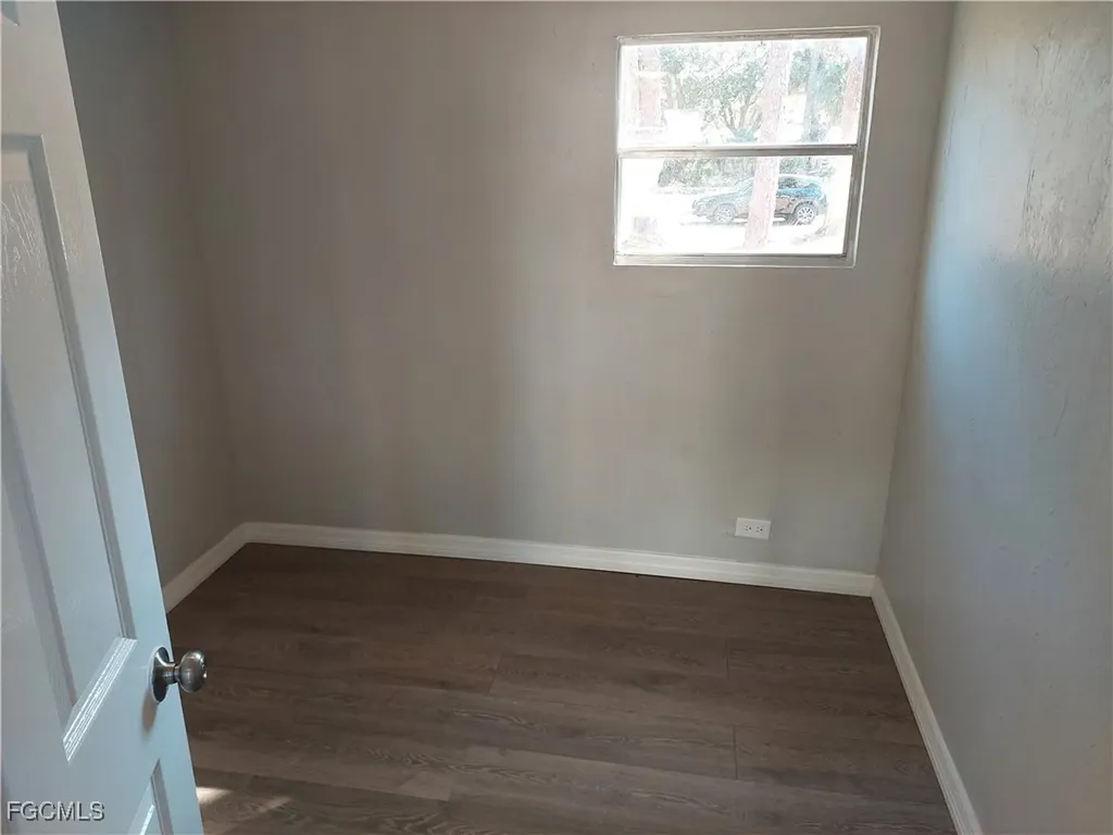 7580 Mcdaniel Drive North Fort Myers FL 33917