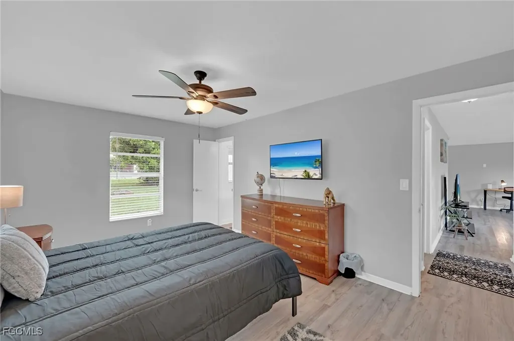 2506 SE 8th Avenue Cape Coral FL 33904