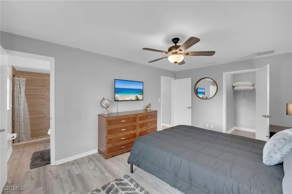 2506 SE 8th Avenue Cape Coral FL 33904