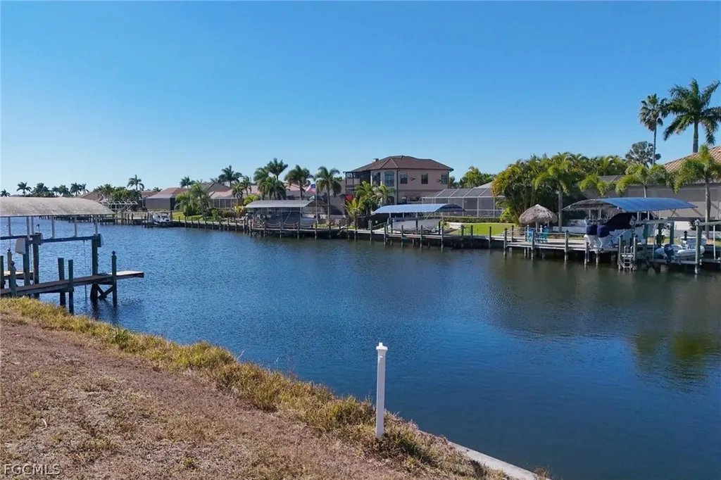 4808 SW 22nd Place Cape Coral FL 33914