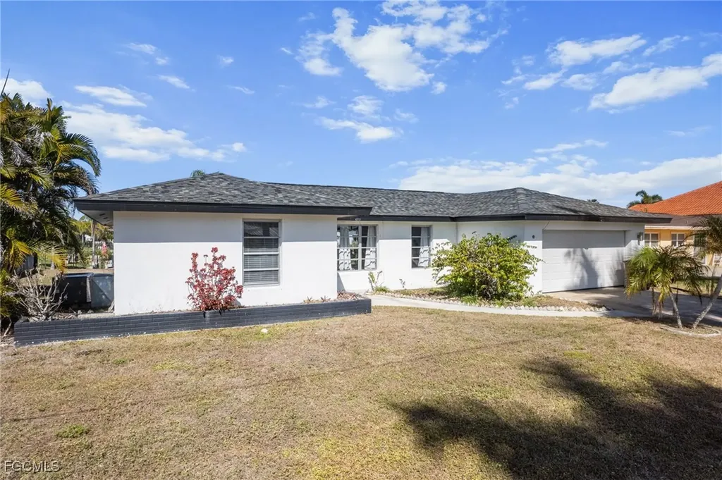 405 Bayshore Drive Cape Coral FL 33904
