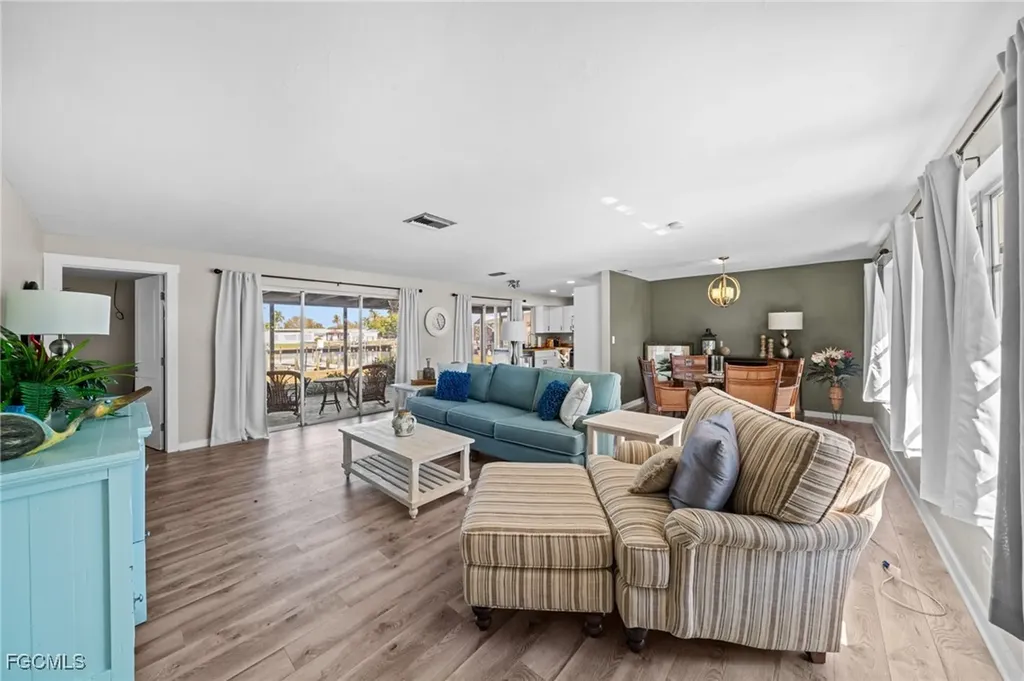 405 Bayshore Drive Cape Coral FL 33904