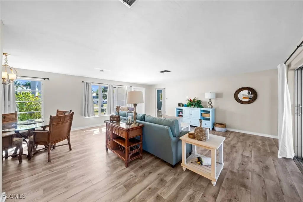 405 Bayshore Drive Cape Coral FL 33904