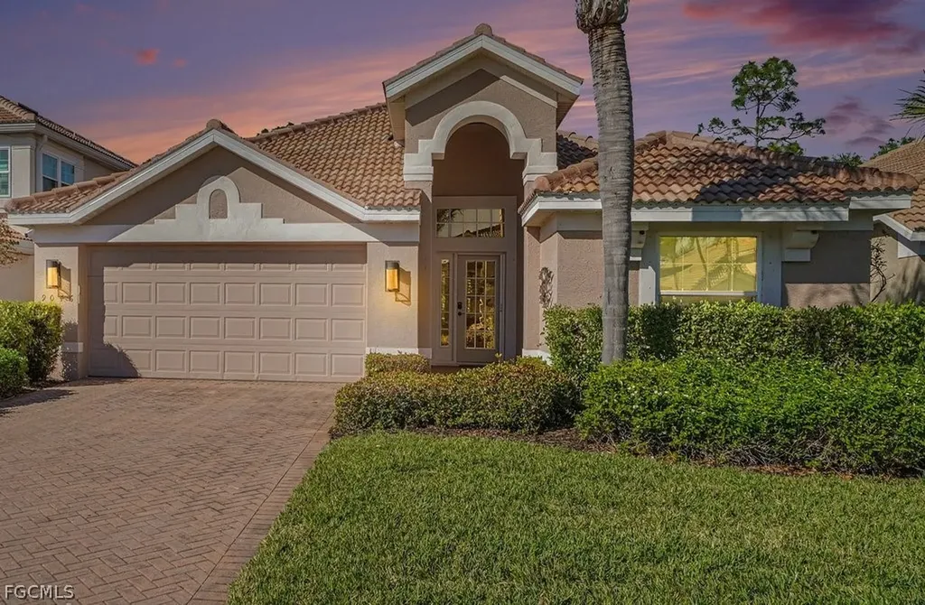 9046 Shadow Glen Way Fort Myers FL 33913