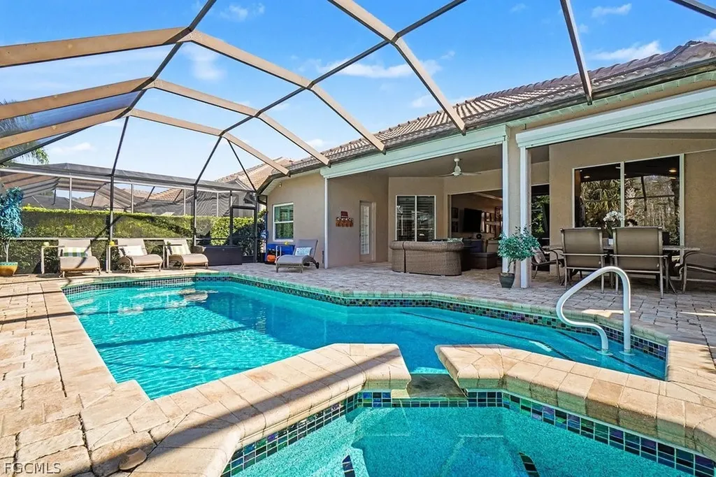 9046 Shadow Glen Way Fort Myers FL 33913