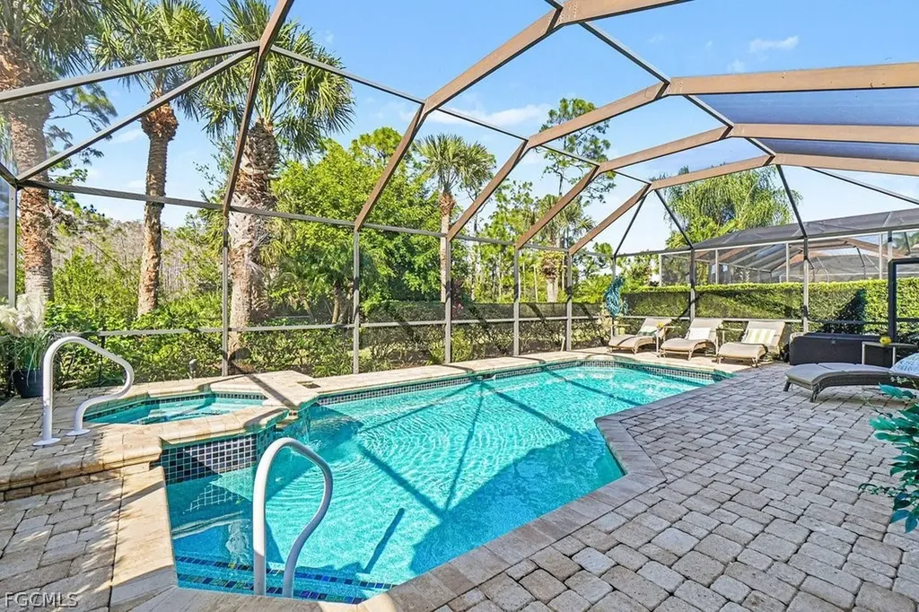 9046 Shadow Glen Way Fort Myers FL 33913