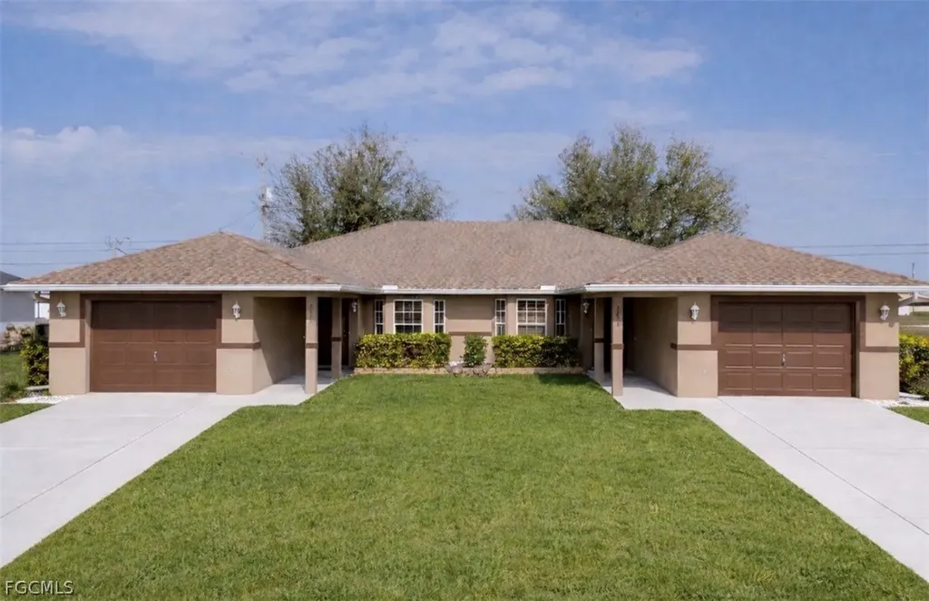 2221 NE 15th Lane Cape Coral FL 33909