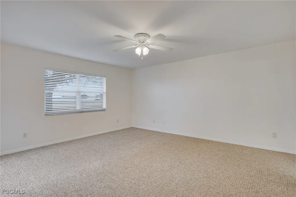 2221 NE 15th Lane Cape Coral FL 33909