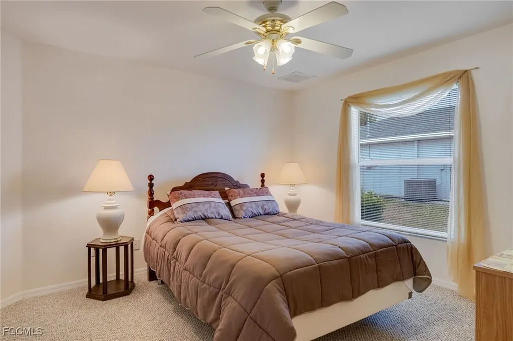 2221 NE 15th Lane Cape Coral FL 33909