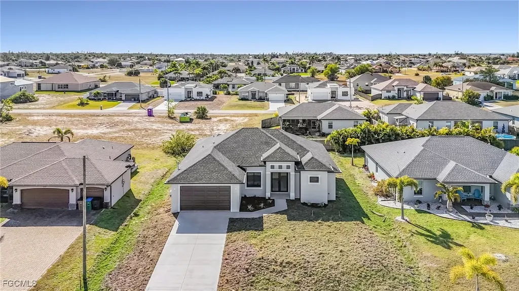 4202 NW 33rd Street Cape Coral FL 33993