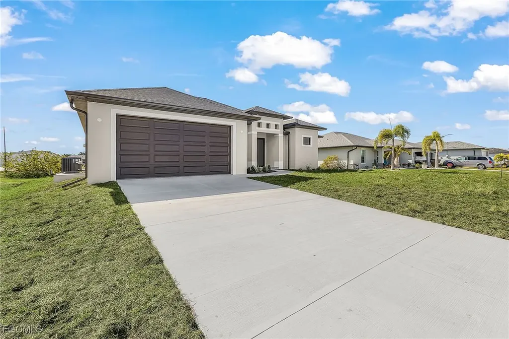 4202 NW 33rd Street Cape Coral FL 33993