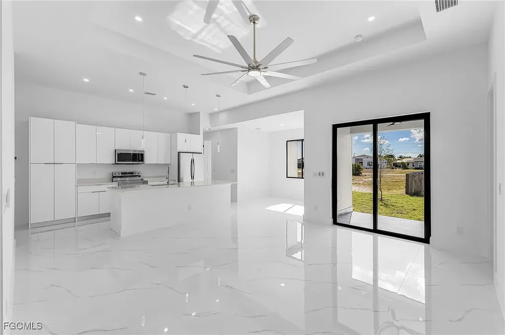 4202 NW 33rd Street Cape Coral FL 33993