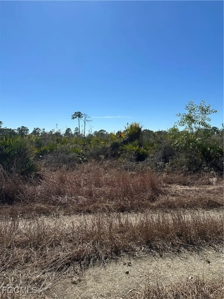 7897 1st Terrace Labelle FL 33935