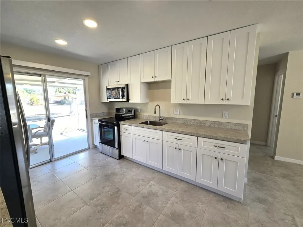 2222/2224 Virginia Avenue Fort Myers FL 33905